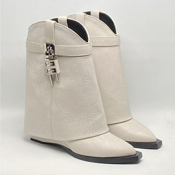 Givenchy Shark Lock Cowboy Ankle Boots In Aged Leather size 39 - Picture 5 of 15